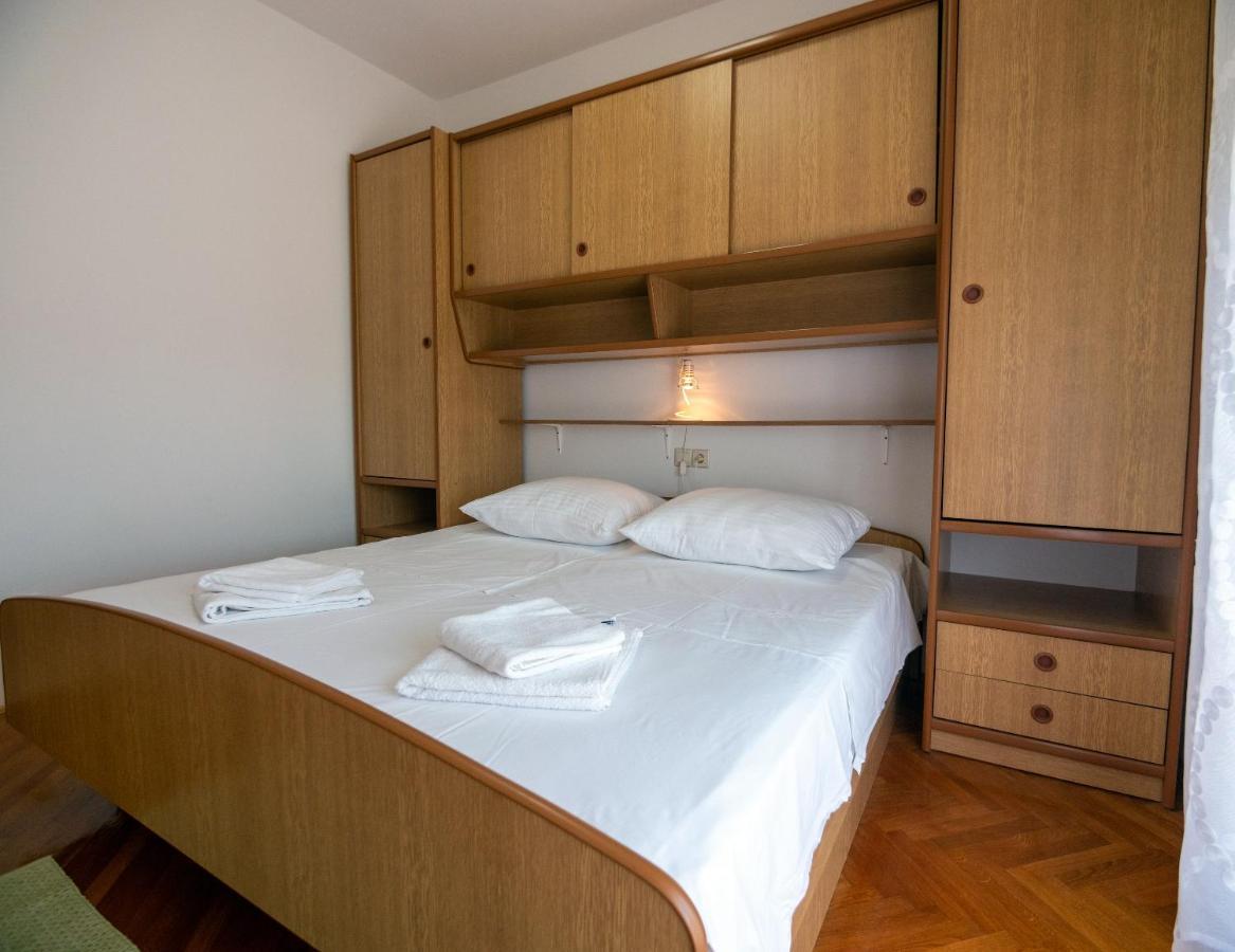 Apartments Dokovic Barbat na Rabu Exterior photo