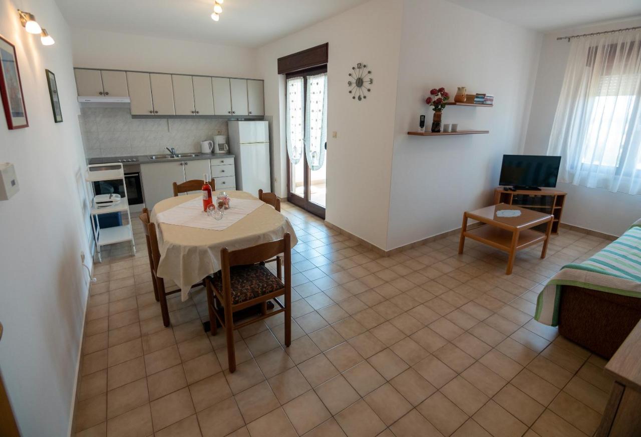 Apartments Dokovic Barbat na Rabu Exterior photo