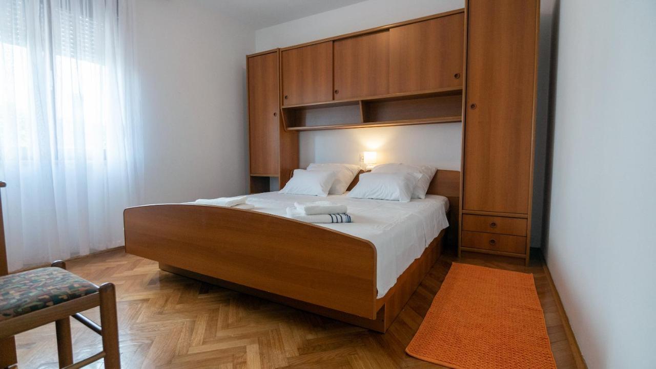 Apartments Dokovic Barbat na Rabu Exterior photo