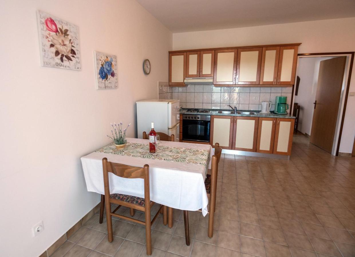 Apartments Dokovic Barbat na Rabu Exterior photo