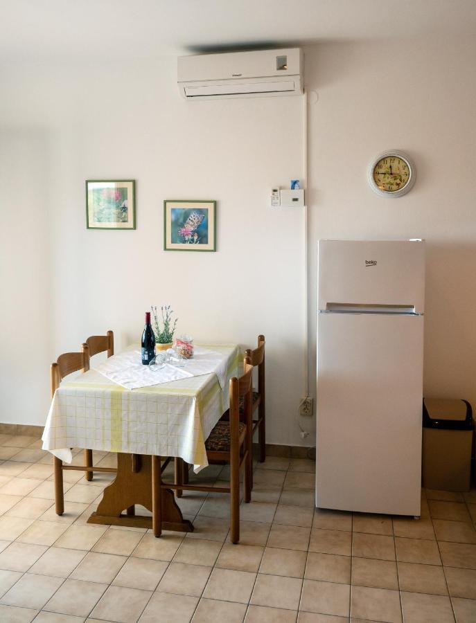 Apartments Dokovic Barbat na Rabu Exterior photo