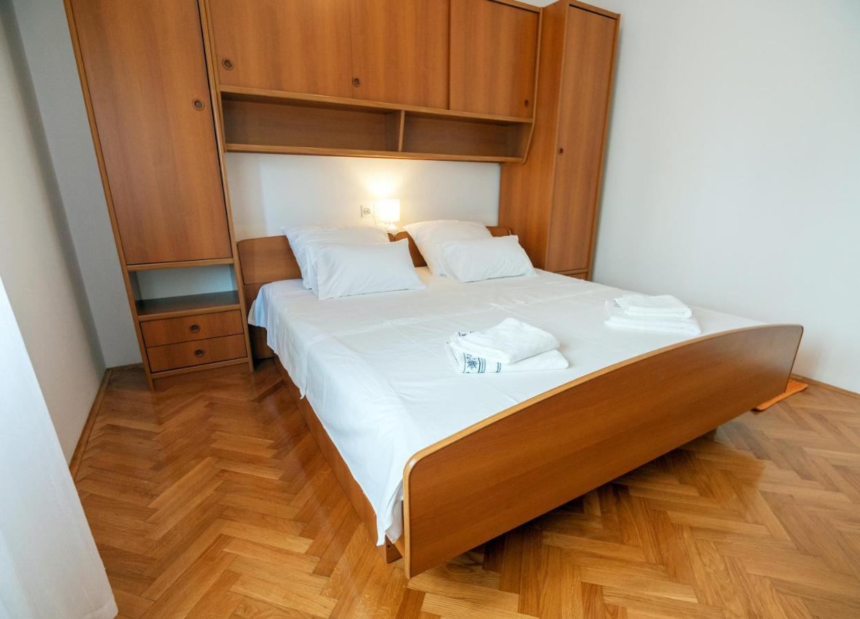 Apartments Dokovic Barbat na Rabu Exterior photo