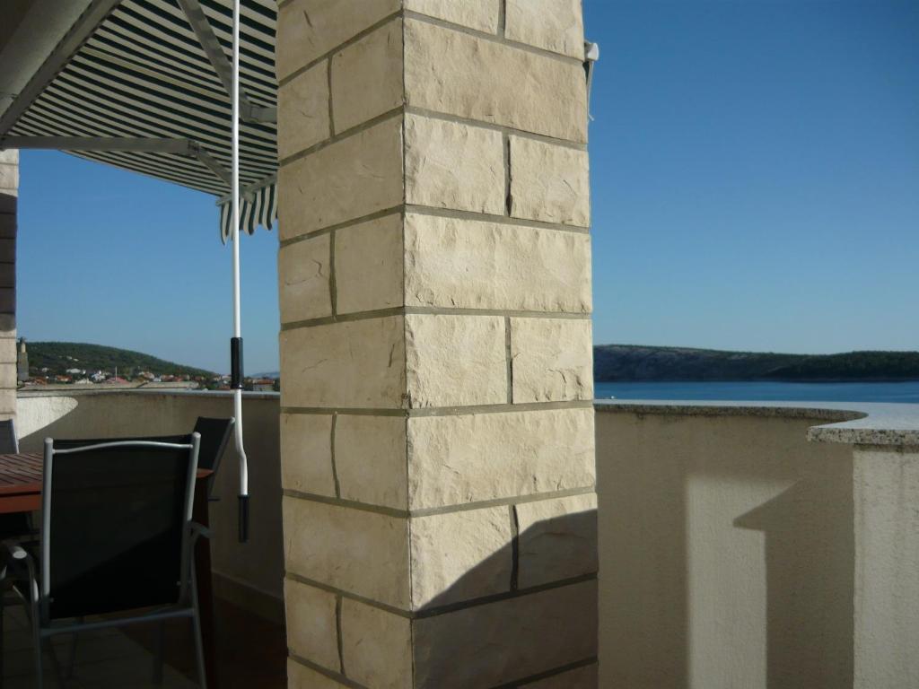 Apartments Dokovic Barbat na Rabu Exterior photo